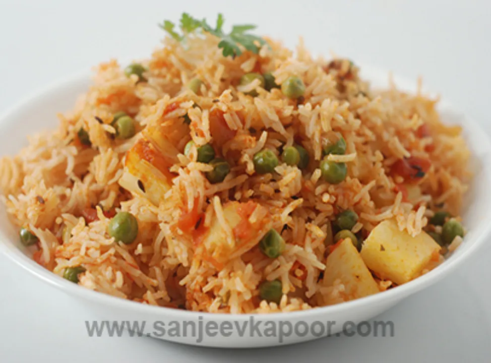Tomato And Basil Pulao