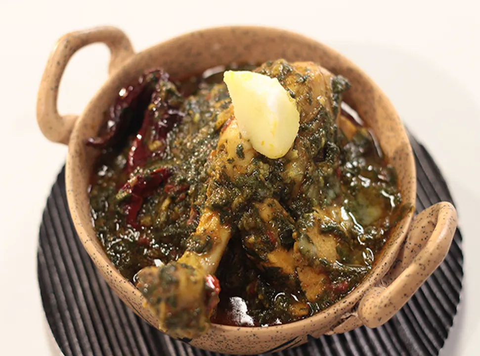 Saagwala Chicken - SK Khazana