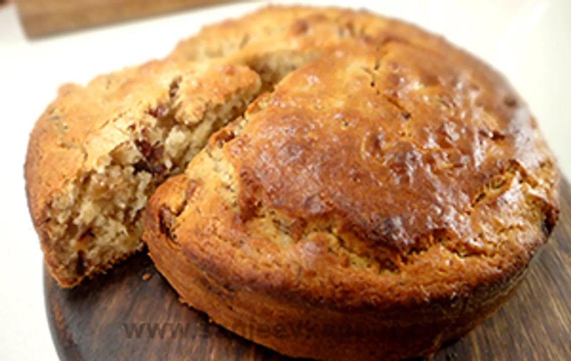 Eggless Date and Walnut Cake