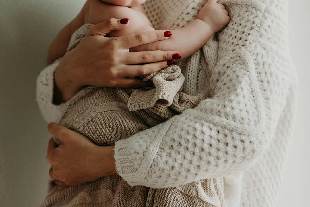 pexels-motherhood-image