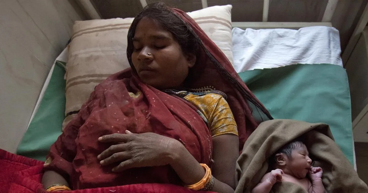 maternal health indian rural mother poverty healthcare womens health maternity