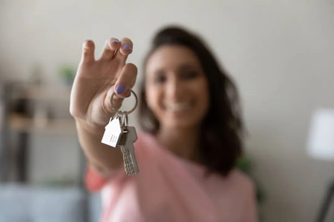 women real estate | Image credit: istock