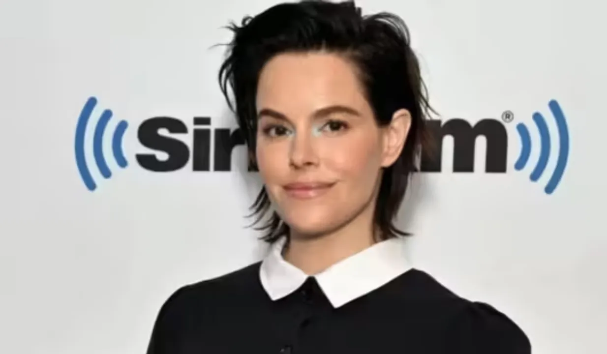 Emily Hampshire
