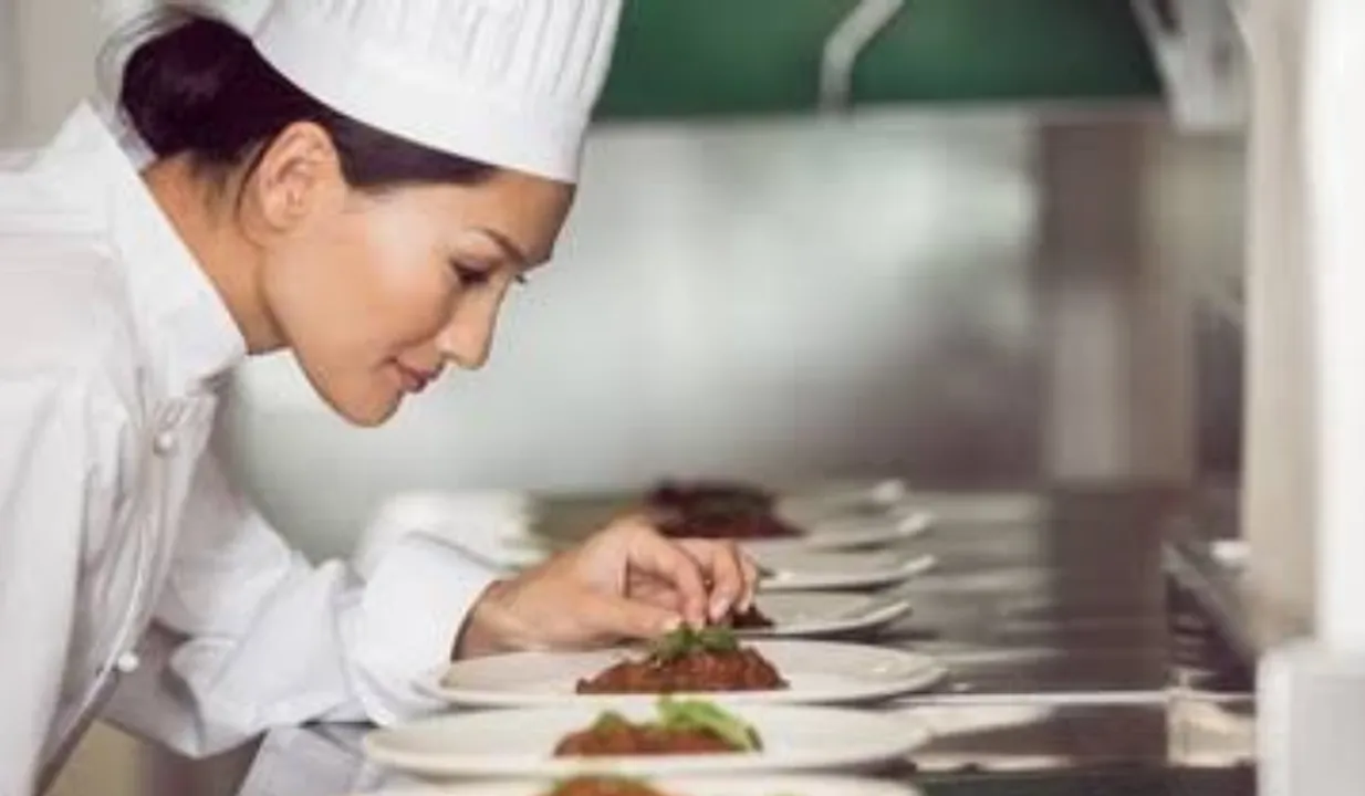 Wavebreakmedia, Shutterstock Chef 