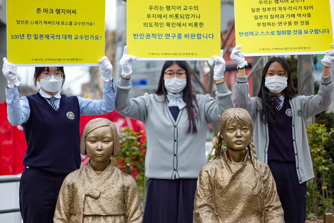 protest for comfort women