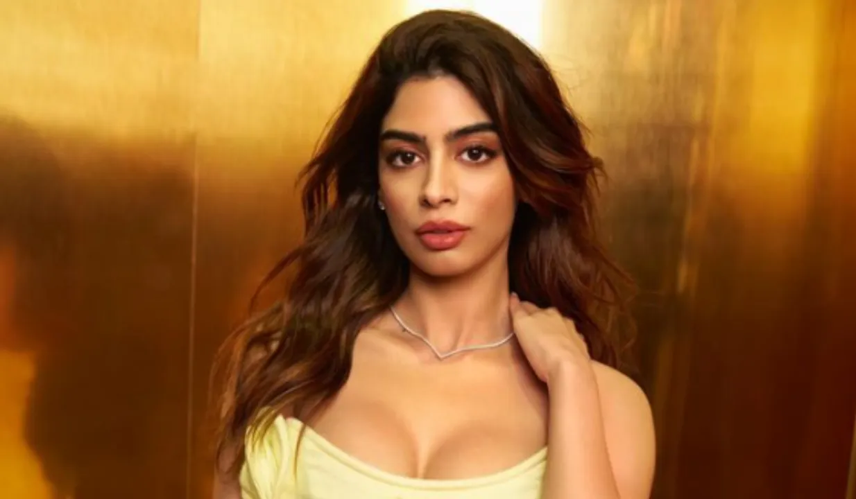 Khushi Kapoor