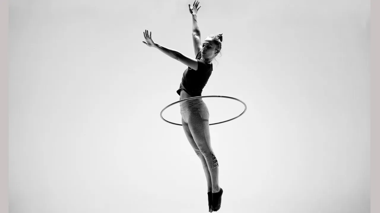 Supriya Singh Hoop