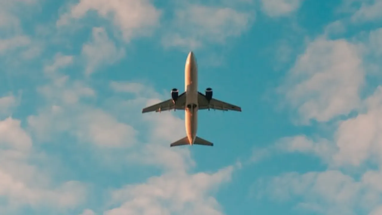 Flight Plane Airplane.jpeg
