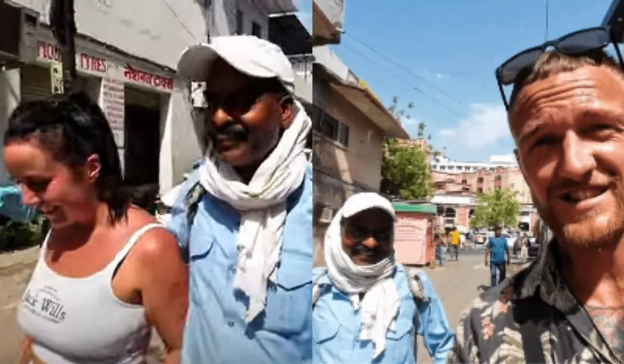 Woman Tourist Grouped in Rajasthan