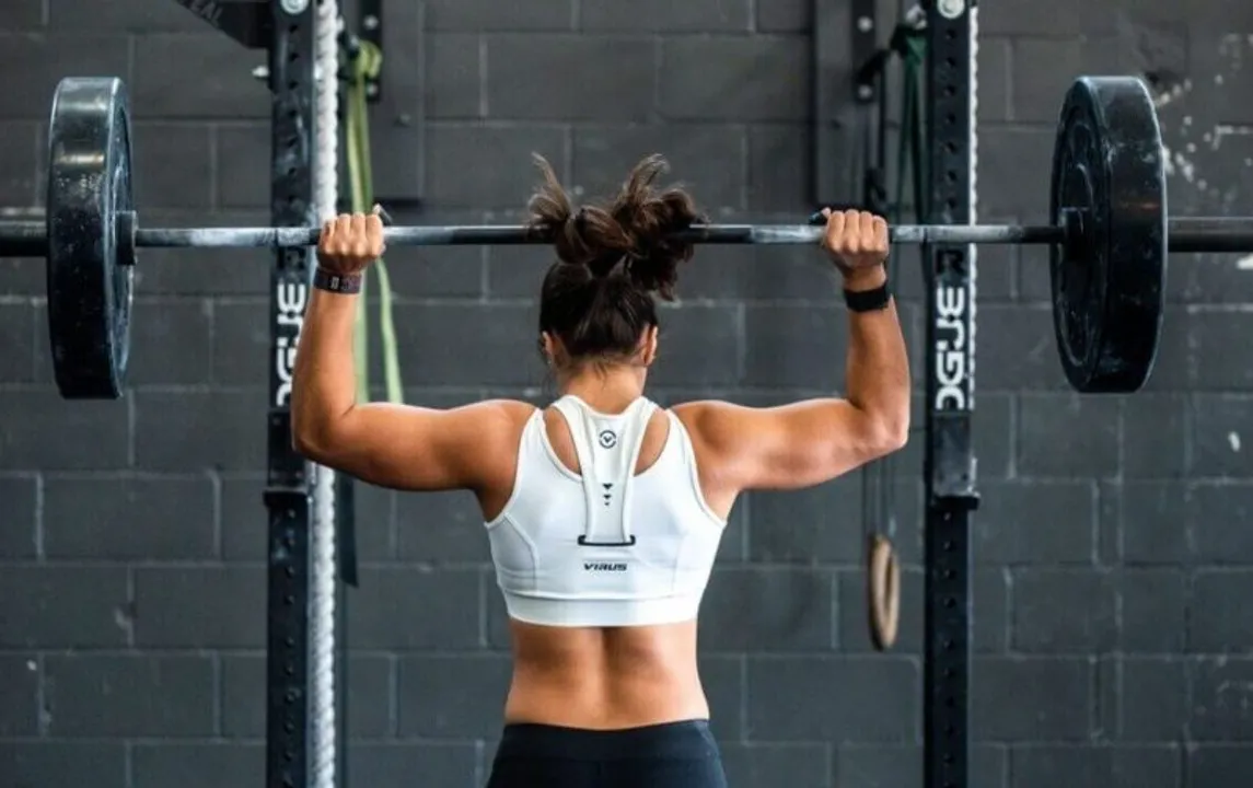 training cardio and weights, overweight and healthy, weightlifting tips, resistance exercise