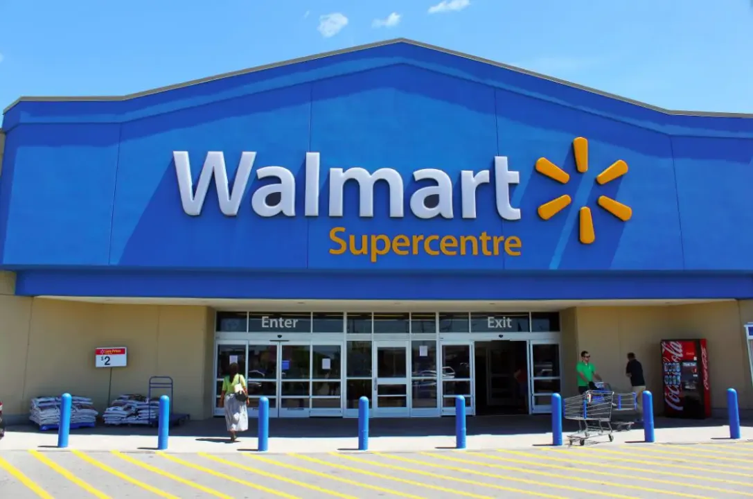 82 Year Old Walmart Employee