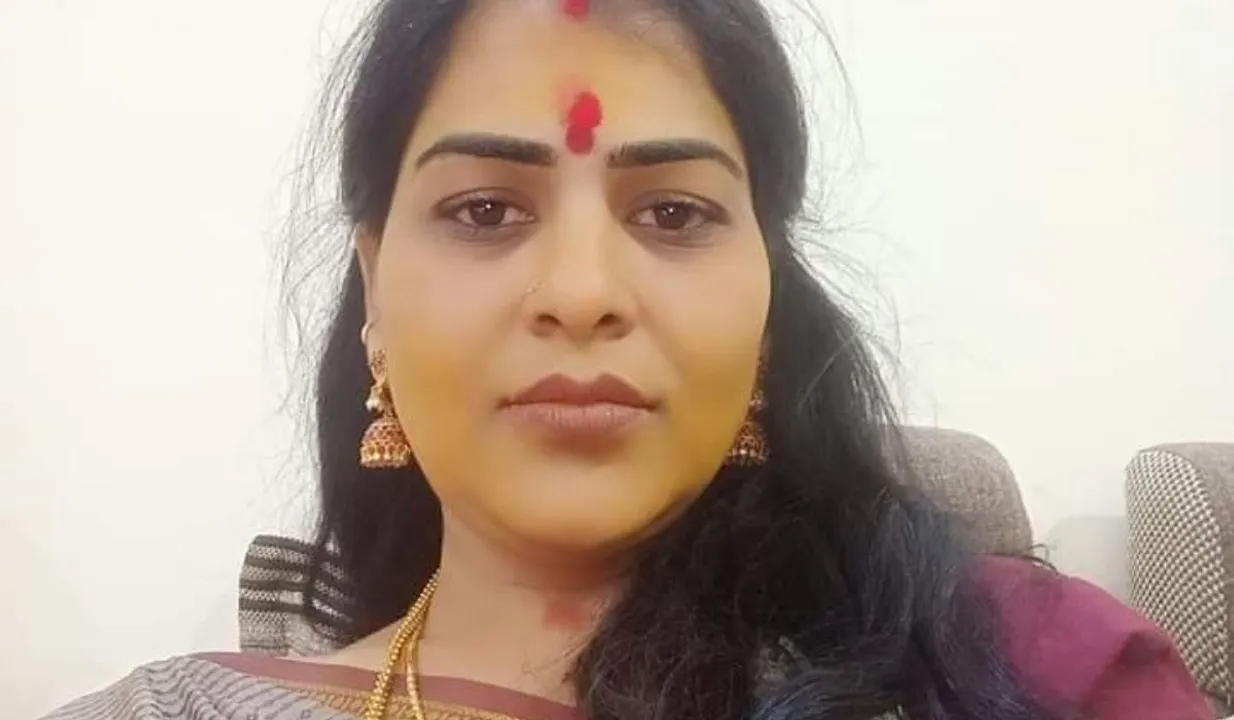 Who Is Divya Hagaragi