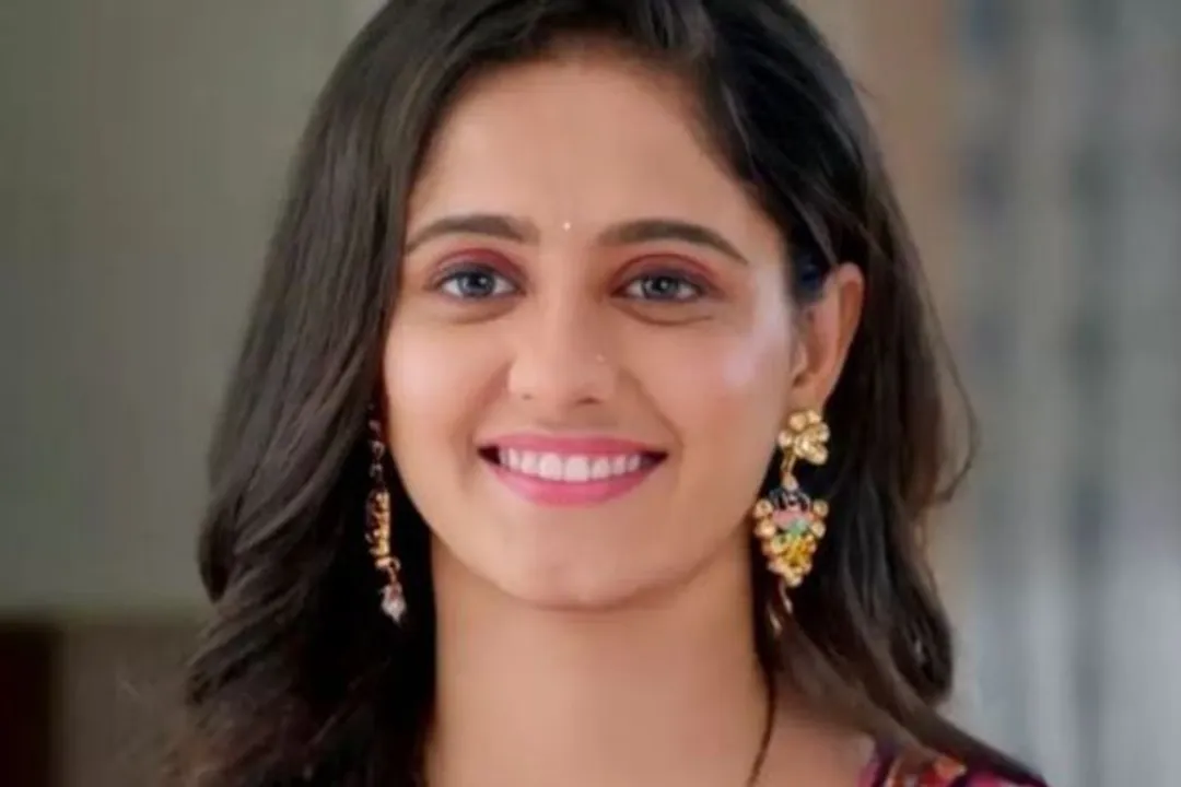 Who Is Ayesha Singh?
