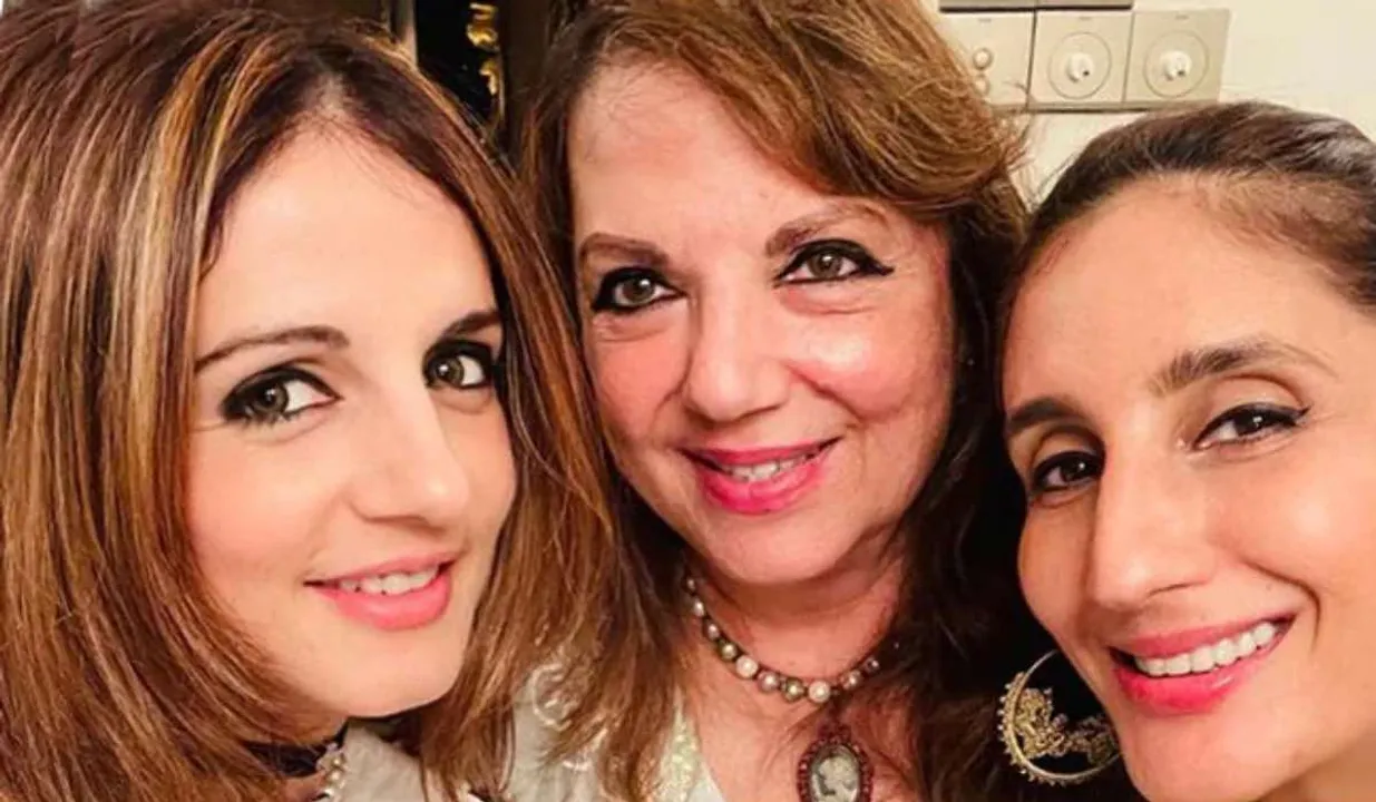 Sussanne Khan mother