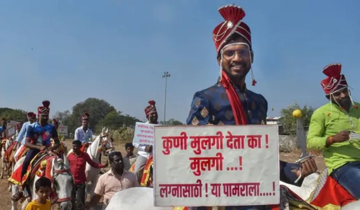 bachelor men ask for brides in maharashtra