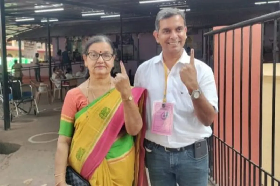 Jyoti Palekar, amit palekar mother