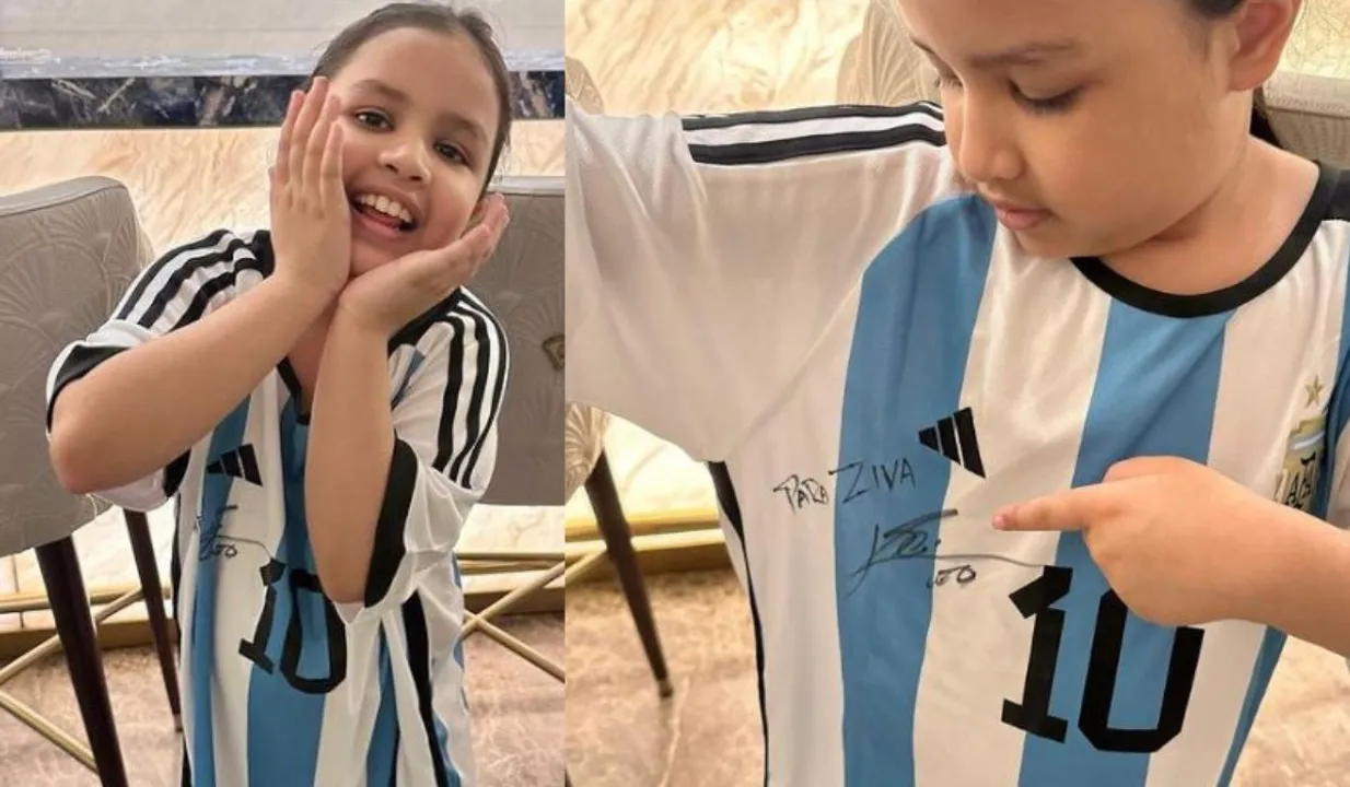 Lionel Messi's Gift For Ziva Dhoni