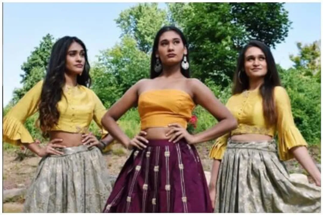 Jikaria Sisters