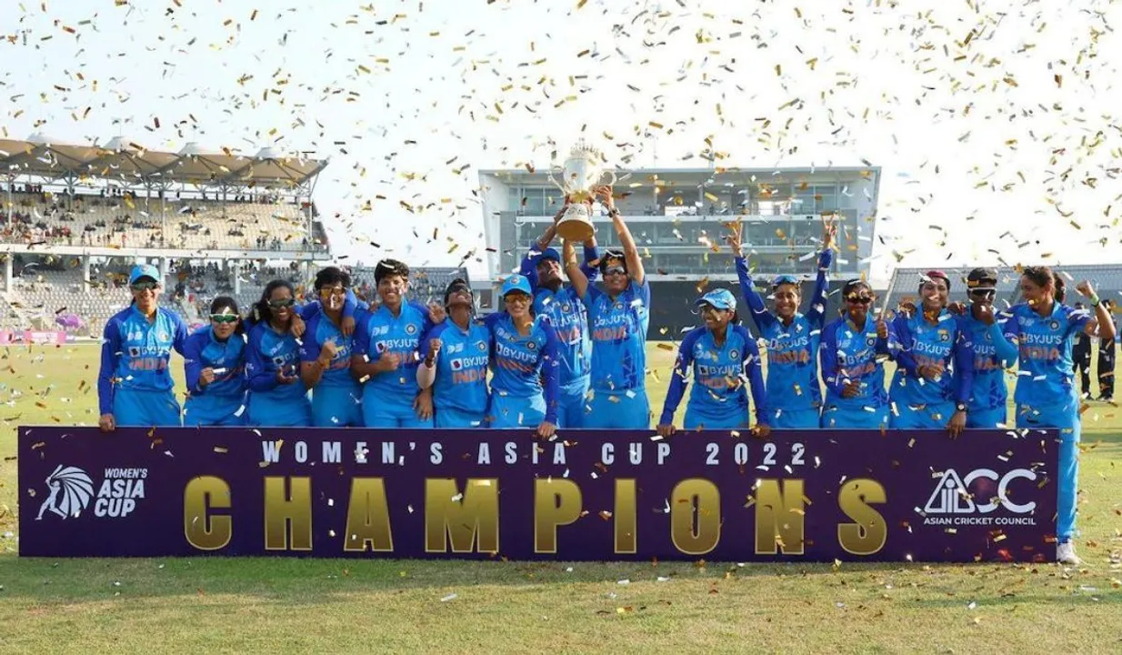 Indian women cricketers fee