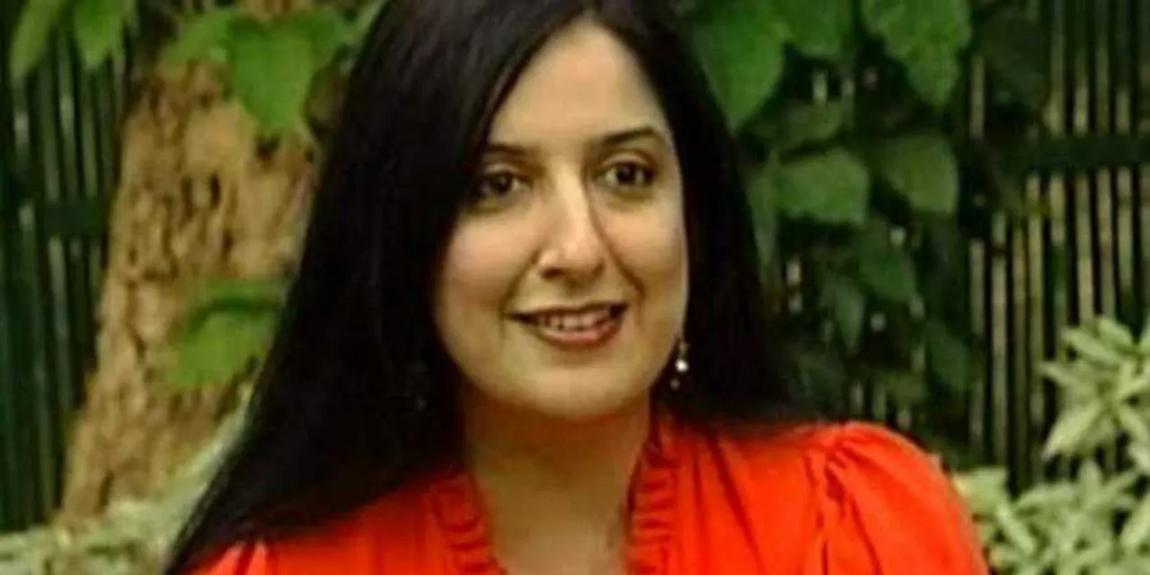 Swati Chaturvedi Wins Press Freedom Award For Courage