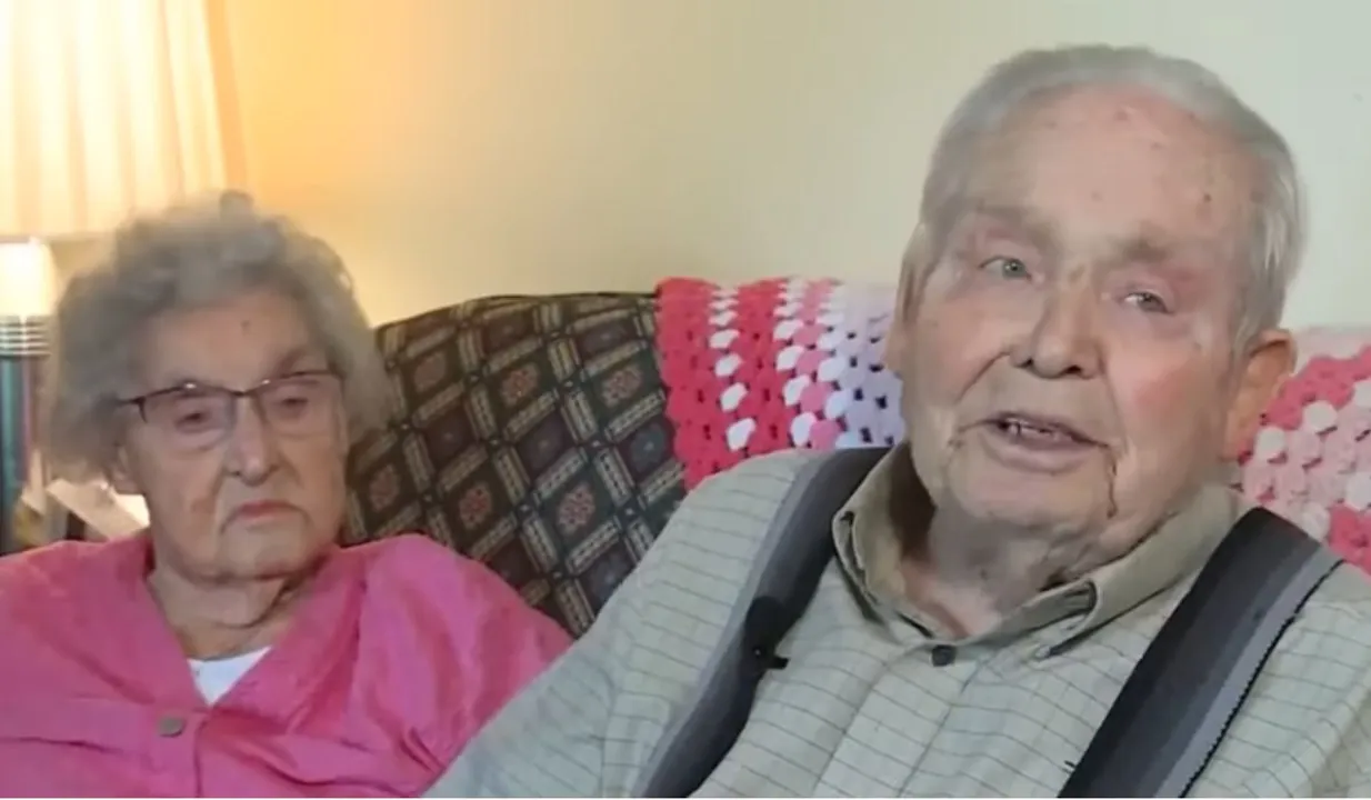 Ohio Couple Die Hours Apart