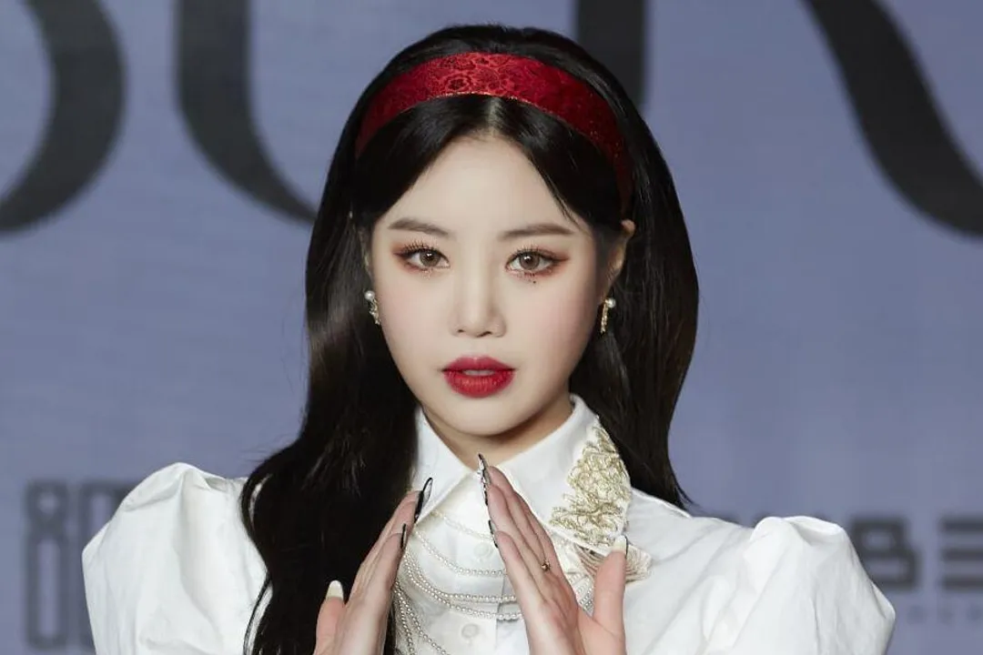 Soojin Officially Withdrew