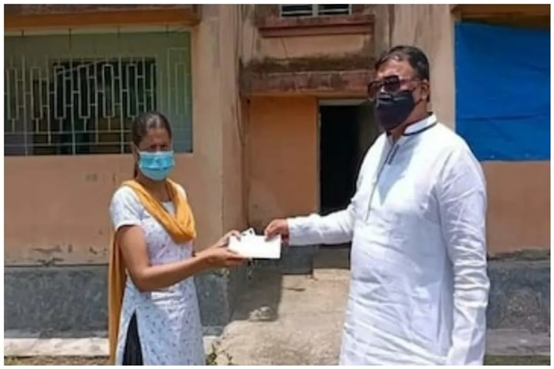 Selina Begum ambulance driver