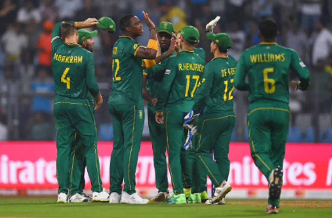 SOUTH AFRICA HAMMERED ENGLAND BY 229 RUNS AT WANKHEDE....!