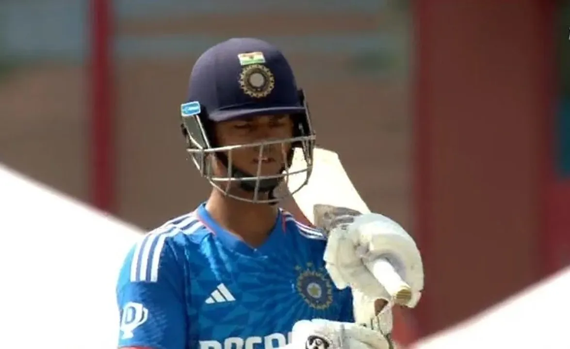 IND vs WI 5th T20 Match: "Bhai lagta hai iski tapri wapis..." यशस्वी जायसवाल हुए भयंकर ट्रोल