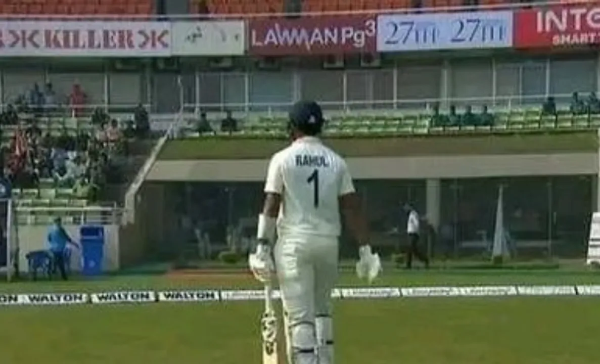 'वो आए और भूमि पूजन करके चले गए', केएल राहुल के एक बार फिर फ्लॉप होने पर प्रशंसकों में गुस्सा