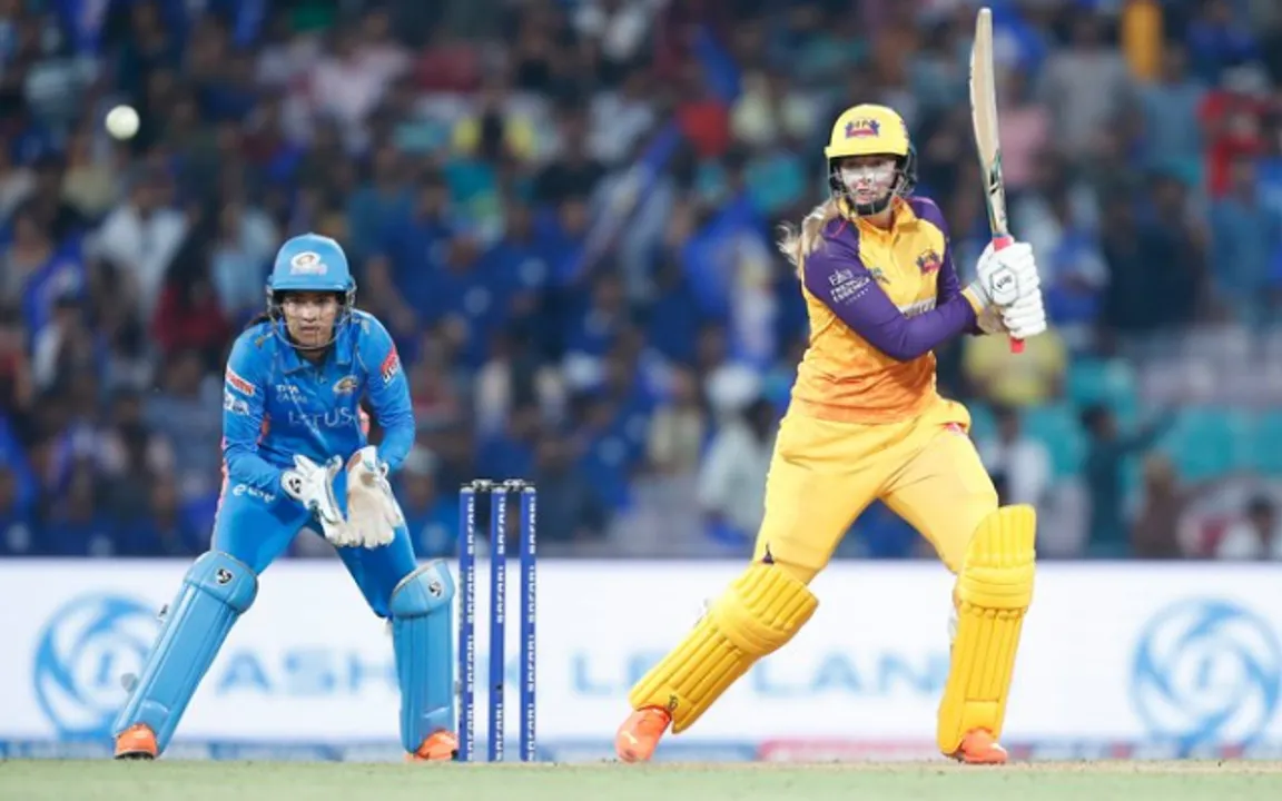 WTL 2023 : यूपी ने रोका हरमन ब्रिगेड का विजय रथ, रोमांचक मुकाबले में मुंबई को 5 विकेट से हराया