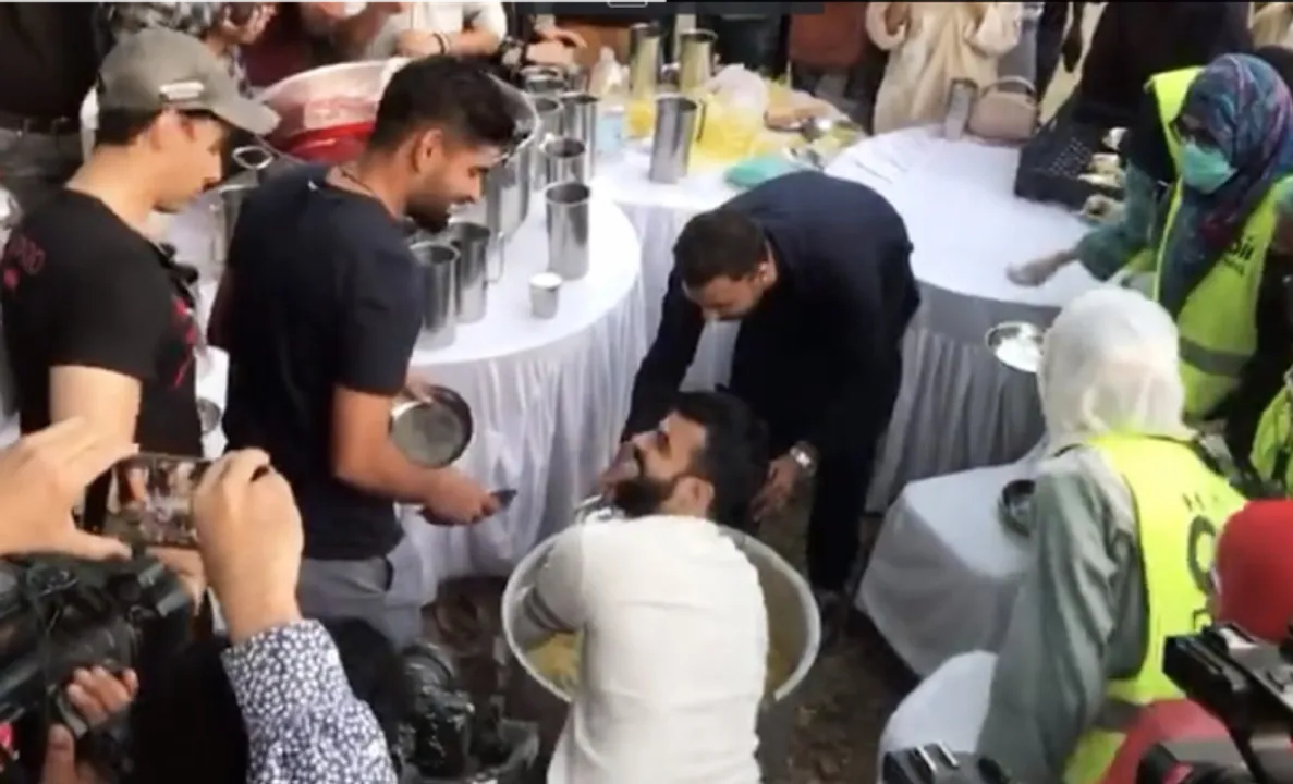 (image source : Twitter)