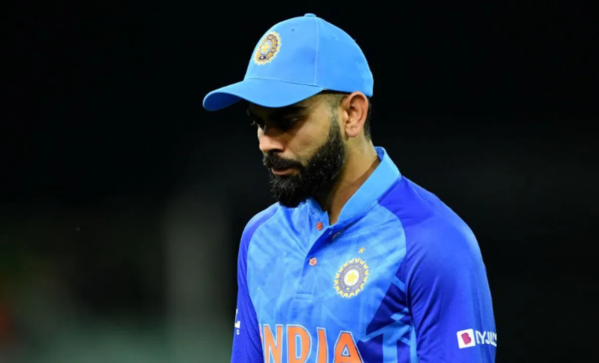Virat Kohli को कब क्रिकेट खेलना छोड़ देना चाहिए! एबी डिविलियर्स का पूरा बयान न ही सुने कोहली फैंस