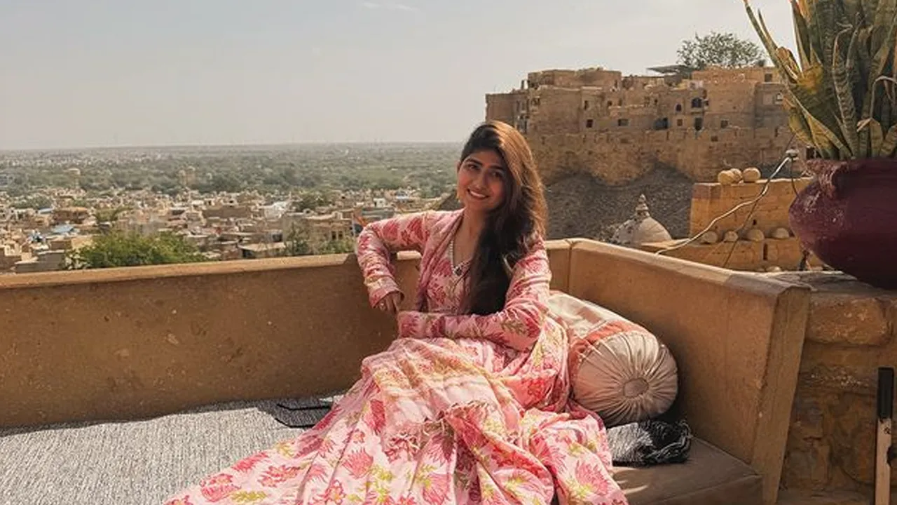 Chandni bhabda