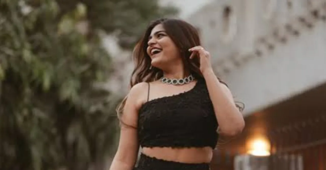 Kritika Khurana always catches our attention with her impeccable sense of fashion