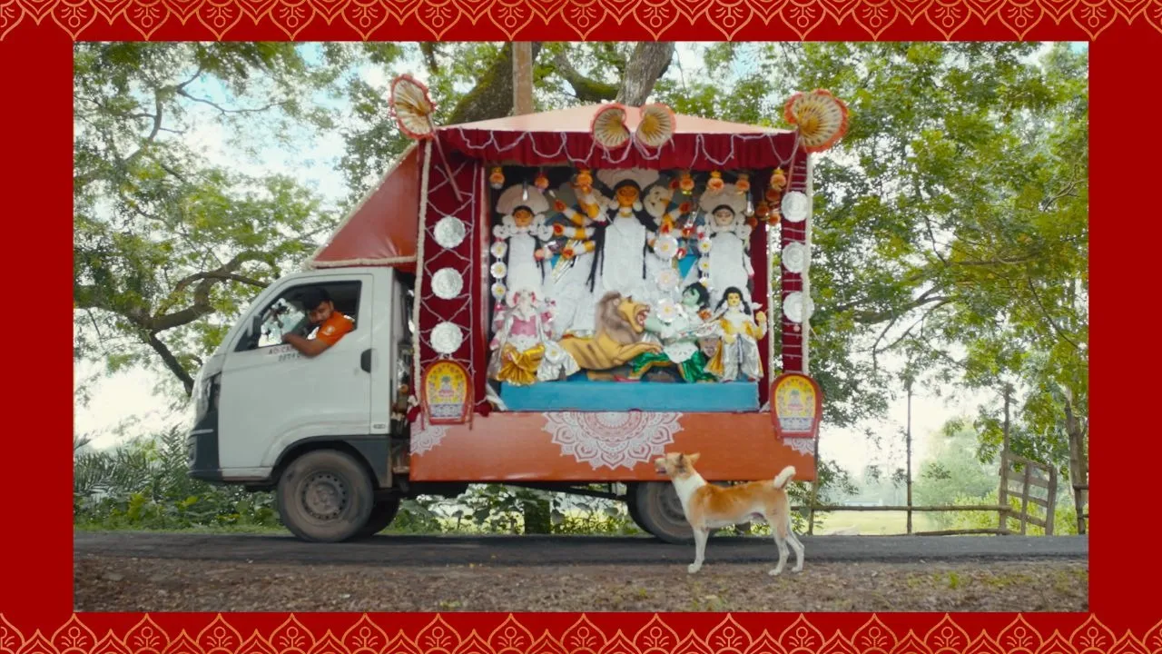 Swiggy Bhog Elo Char Chakay campaign