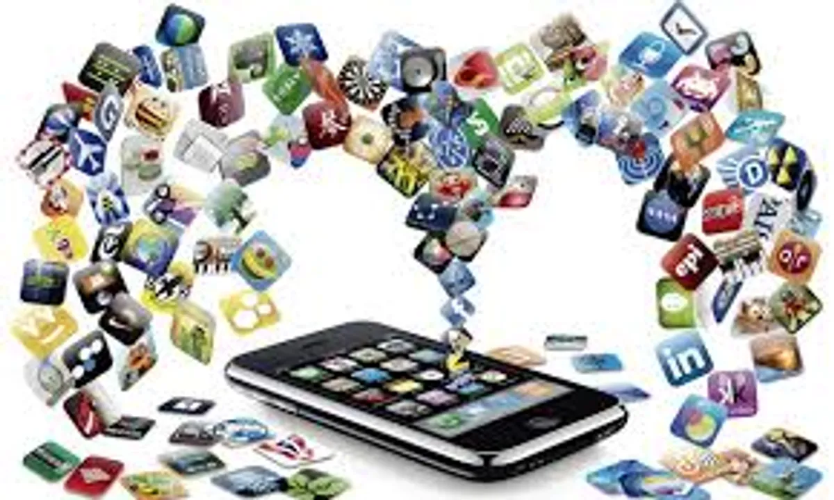 mobile social media