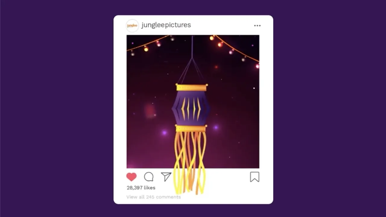 Festive creative posts
