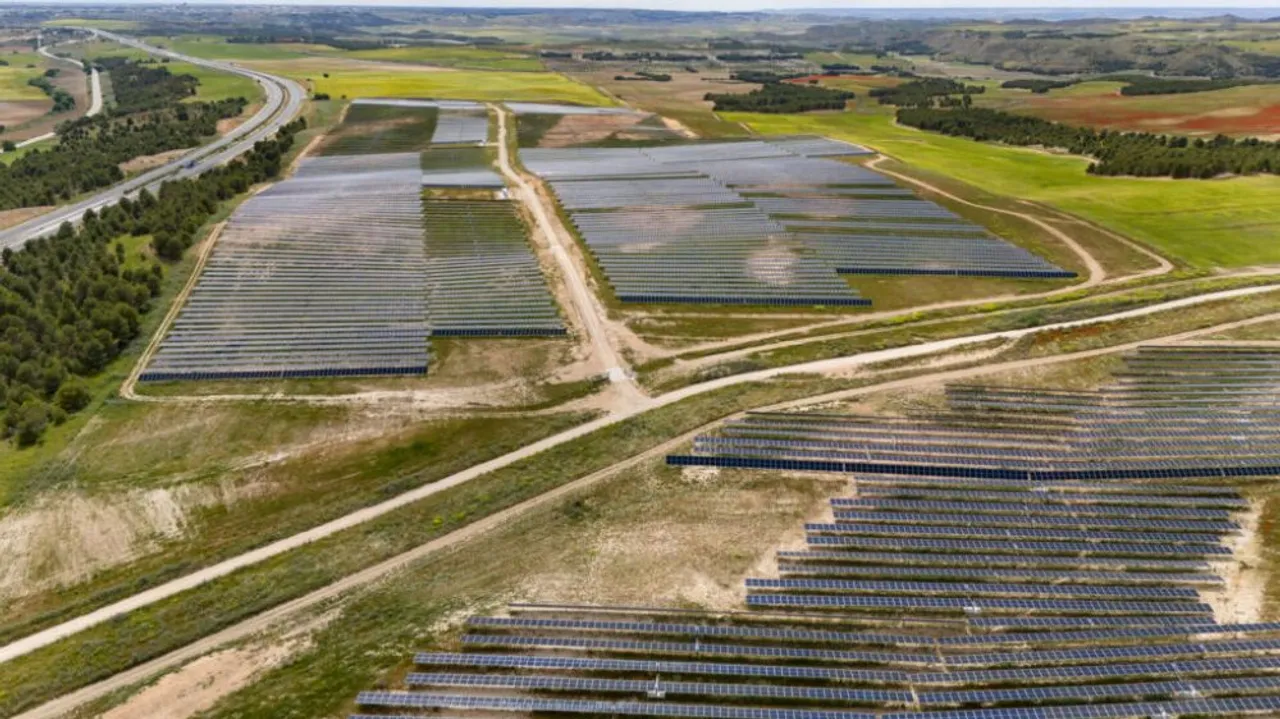  Meta and Zelestra finalized six EAPAs for 800 MW (AC), powering Texas data centers with clean energy via ERCOT. Image Source: Zelestra 