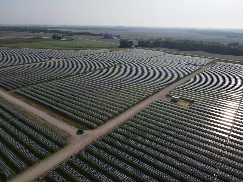  Sycamore Creek Solar will contribute $16 million in new tax revenue, supporting local schools, townships, and emergency services in Crawford County.  Photograph: (Image Source: National Grid Renewables ) 