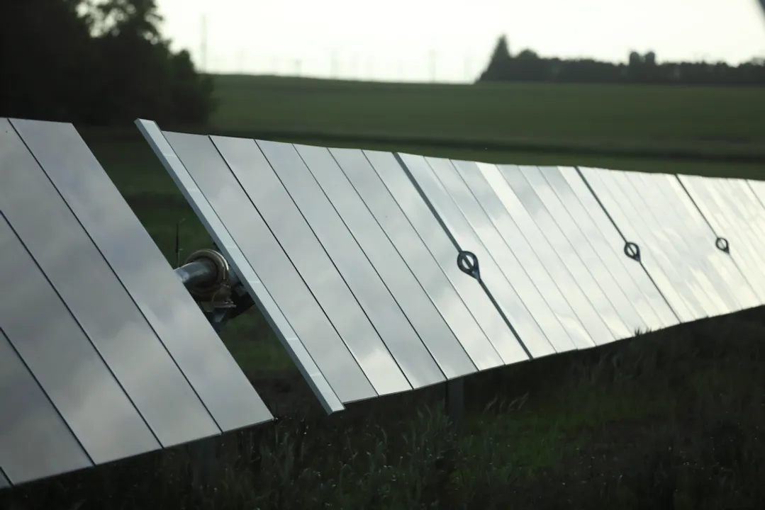  The Fillmore and Louise Solar projects are expected to generate $30 million in economic impact, including $4 million in tax revenue. Image Source: NationalgridRenewables 