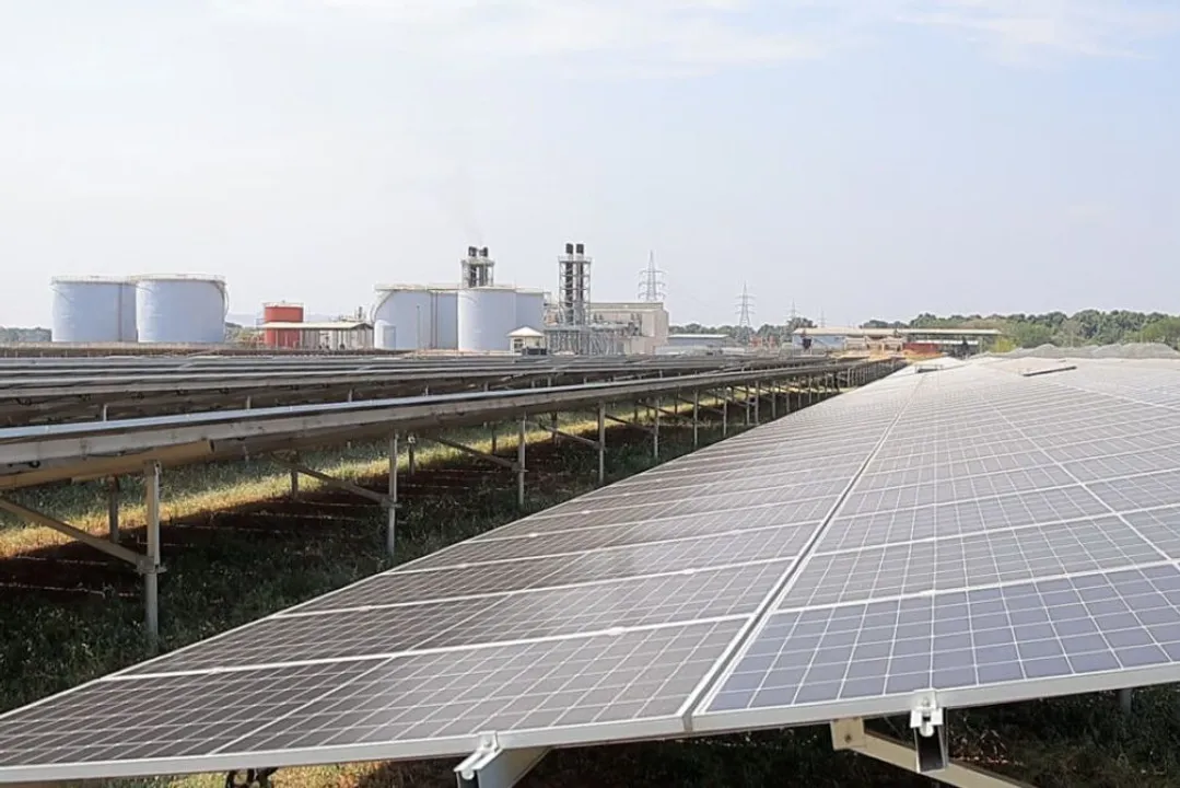  Ezra Group’s solar plant in Gondokoro provided clean energy to 16,000 homes, supplying 19% of JEDCO’s total electricity distribution. Image Source: Africa.com 