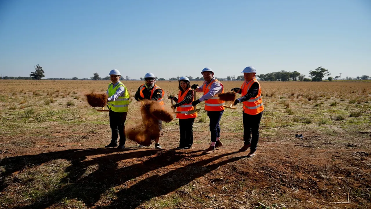  Lancaster Solar Park by European Energy created 80 jobs and aimed to power over 35,000 homes in northern Victoria. Image Source: European Energy 