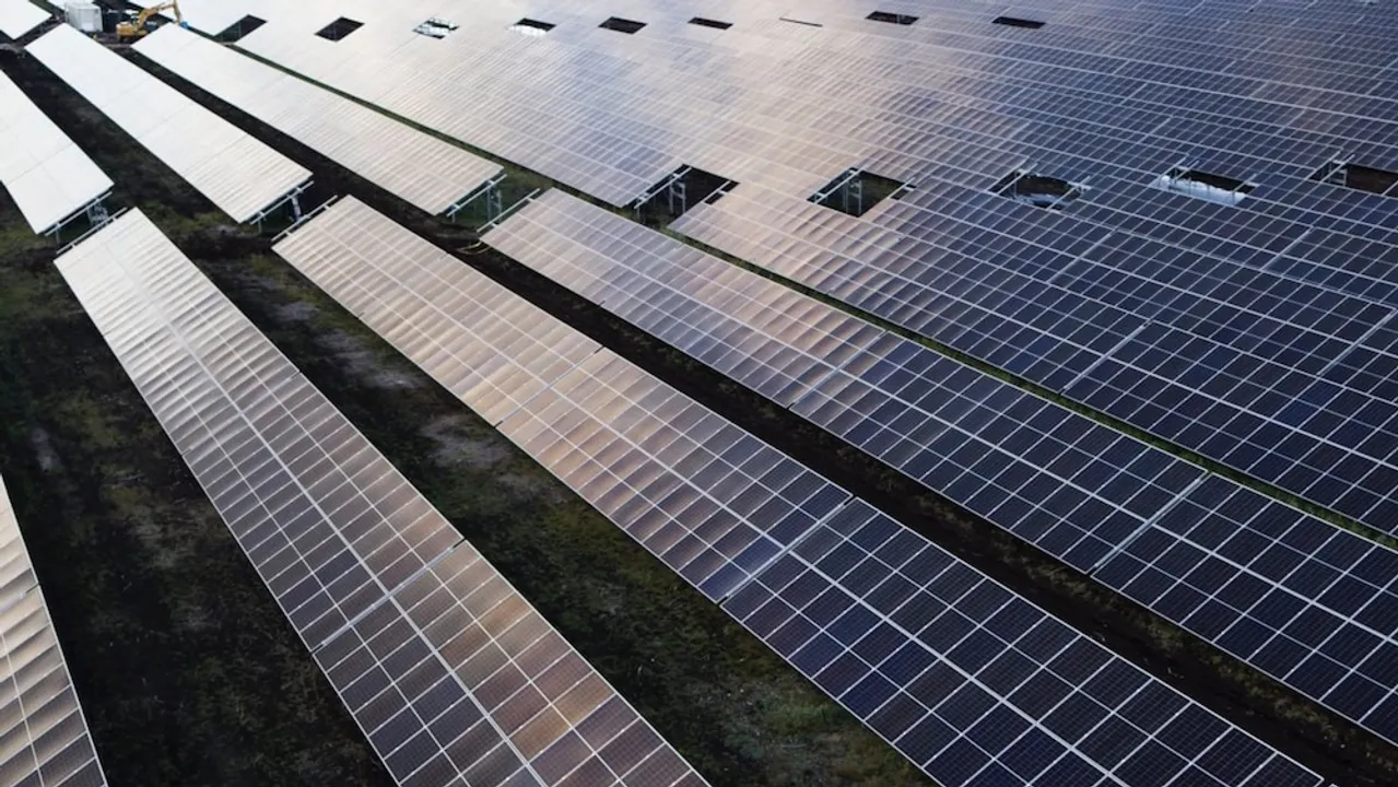  Enefit Green set a target in 2021 to reach 1,100 MW capacity by 2025 and currently has 592 MW operational with 631 MW under construction.  Image Source: Enefit Green 