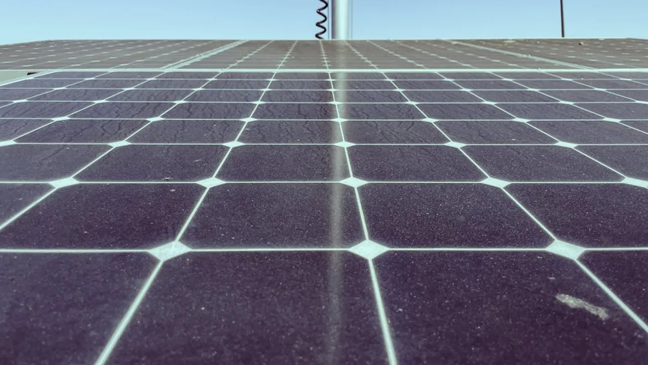  Researchers have identified conditions where module swaps in degraded PV plants have resulted in short payback periods under two years.  Image Credit/Source: Kindel Media/Pexels 