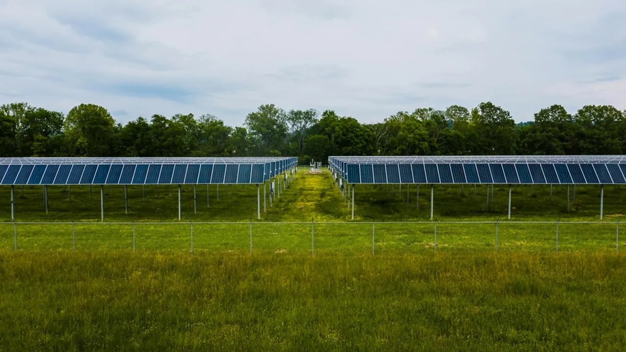  DSD Renewables has provided non-cost feasibility studies to help agencies evaluate savings and environmental impact before project commitment. Image Credit/Source:  Kelly/Pexels 