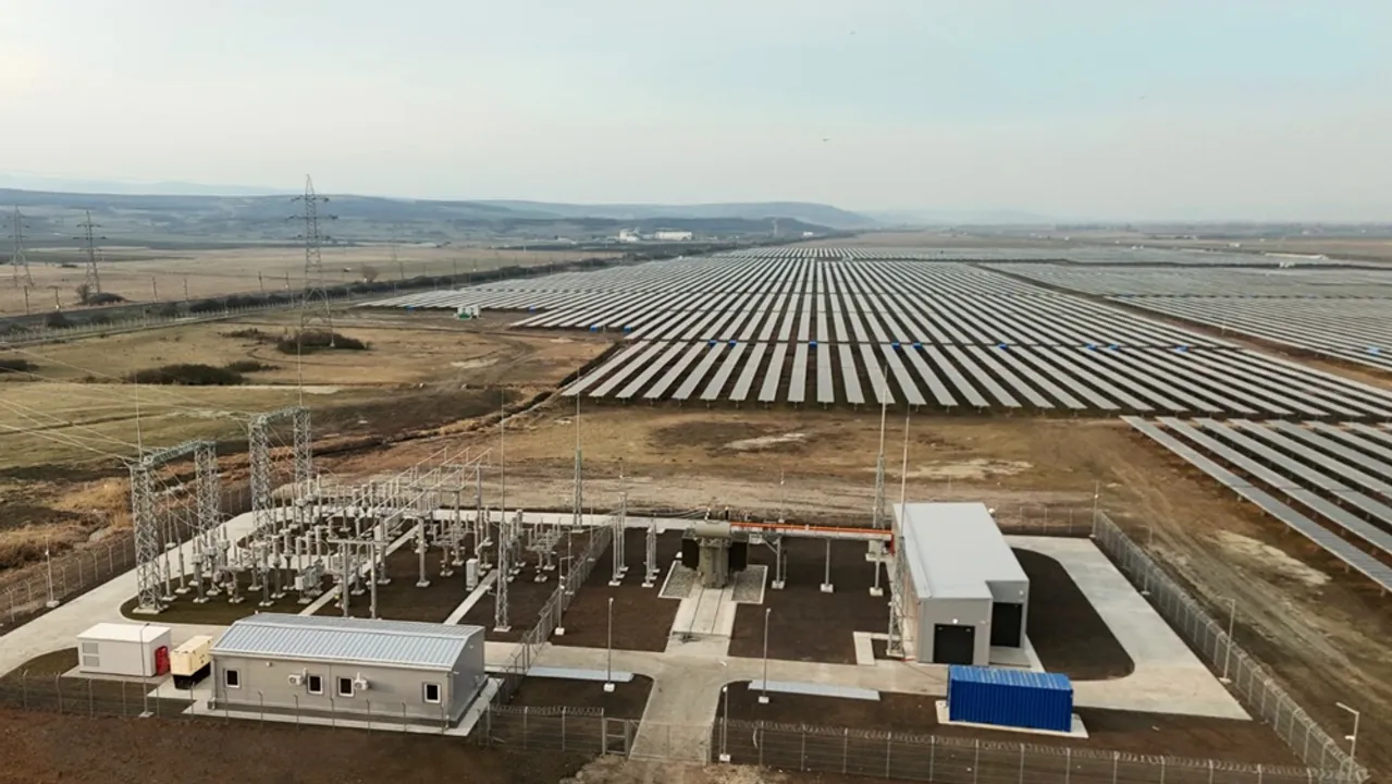  CEF Teiuș project integrated livestock grazing across 80.5 hectares, involving more than 130 local farmers in shared land use. Image Source: ENEVO Group 