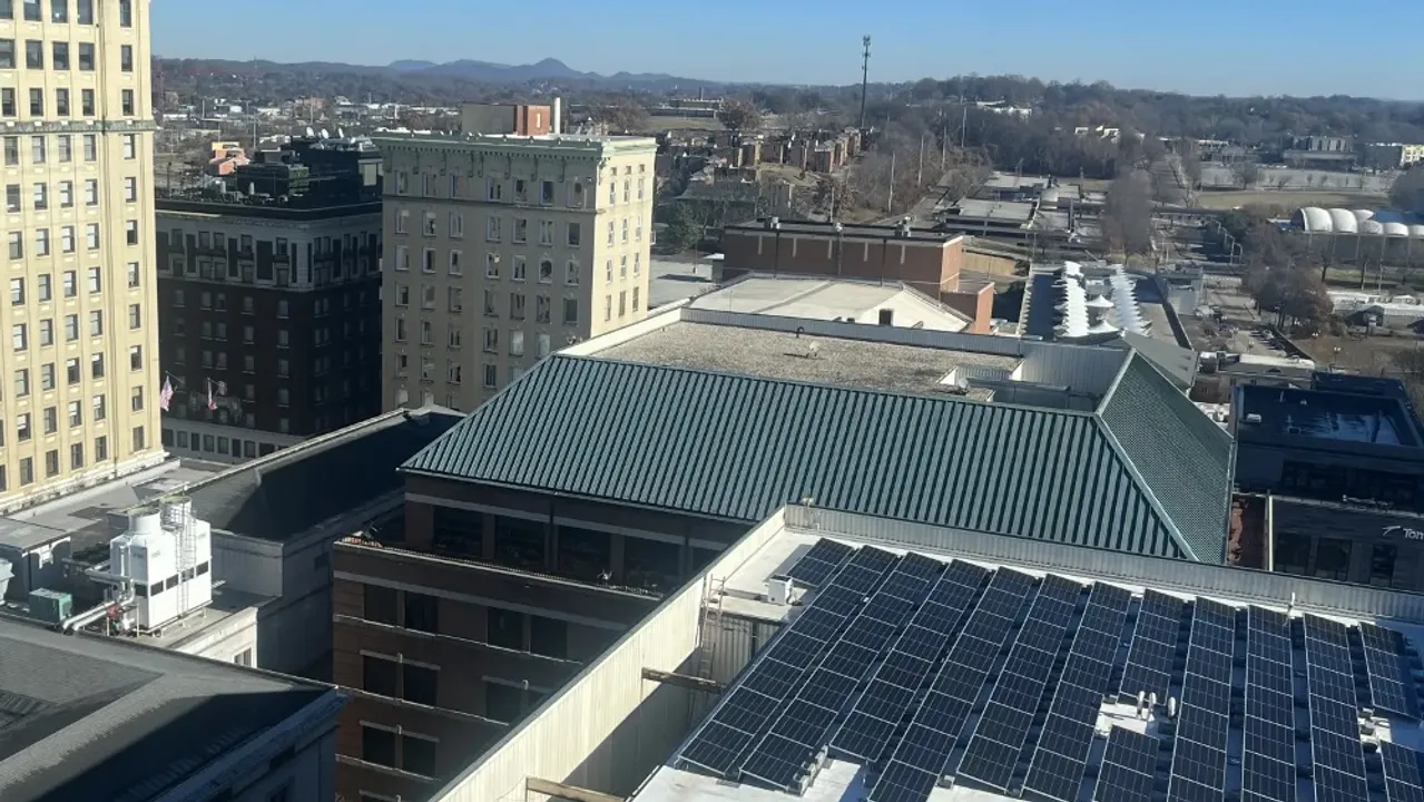  The company is coordinating with the TSX Venture Exchange to resume trading of its common shares.  Image Source: Solar Alliance 