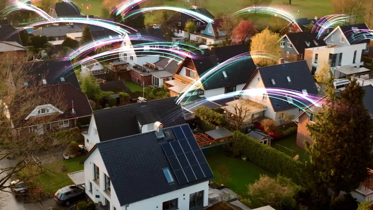  Two new additions, cooling system integration and PowerHarvester for non-solar homes, have expanded residential energy flexibility.  Image Source: 1KOMMA5° 