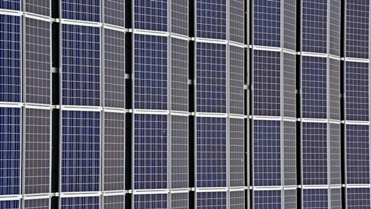  Juniper Green Energy has completed the Chapalgaon solar project 19 months ahead of its scheduled commercial operation date. Image Credit/Source: Pixabay/Pexels 
